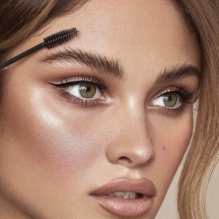 Sourcils