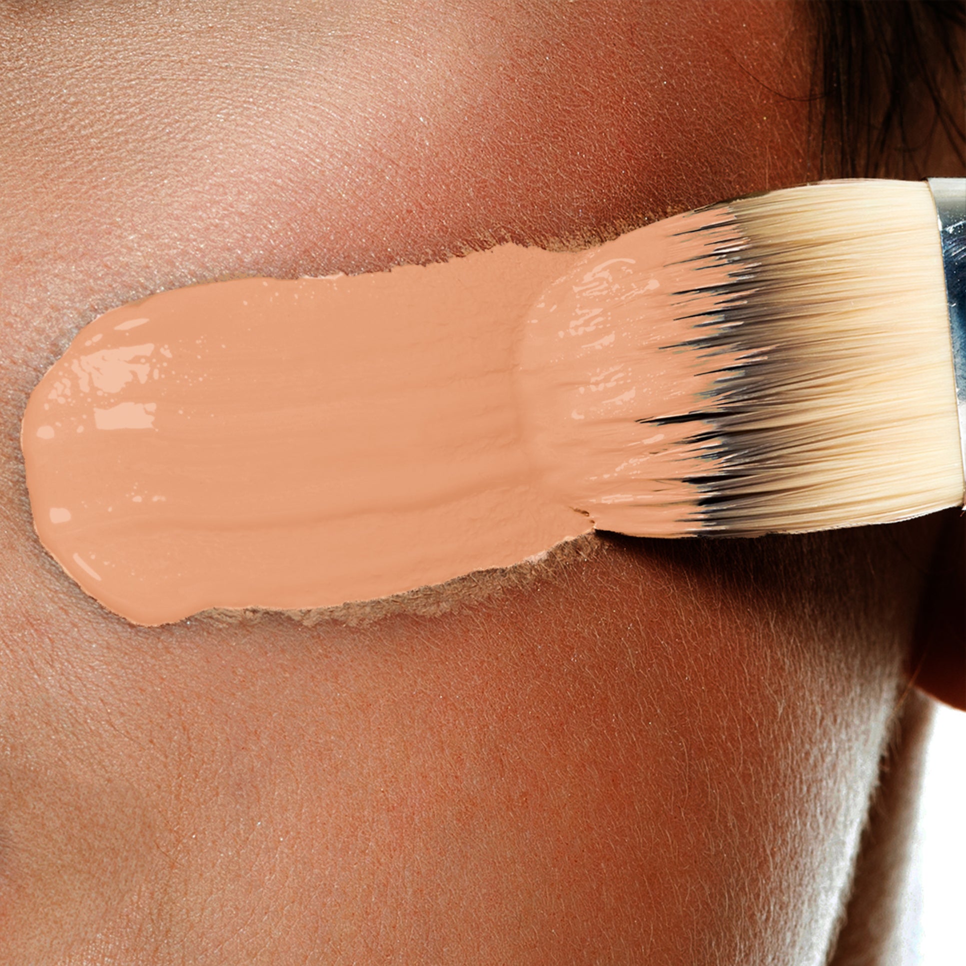 Fond de teint SATIN ARTIST