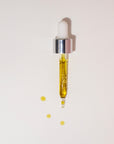 image de la pipette de l'huile de beauté feu