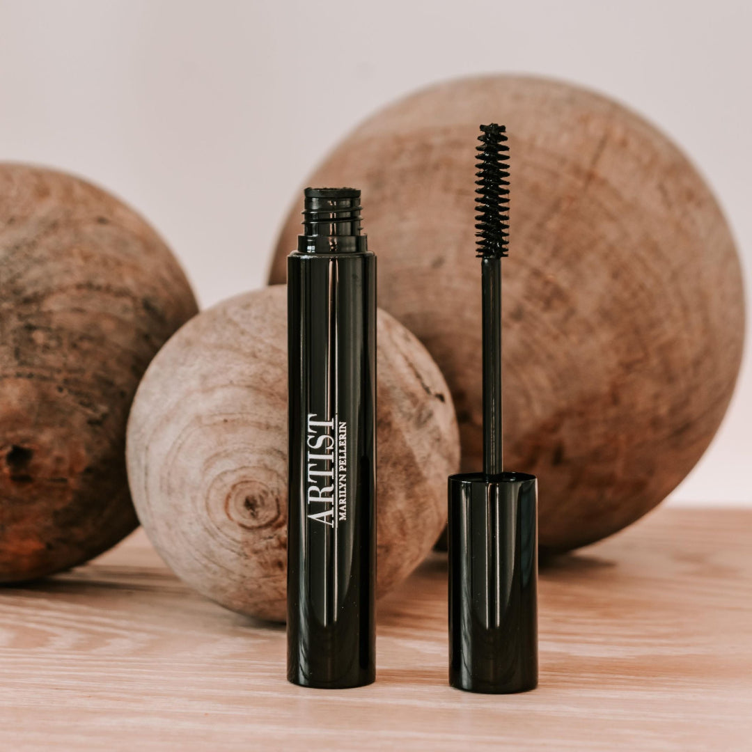 Image mascara volume et son goupillon ARTIST