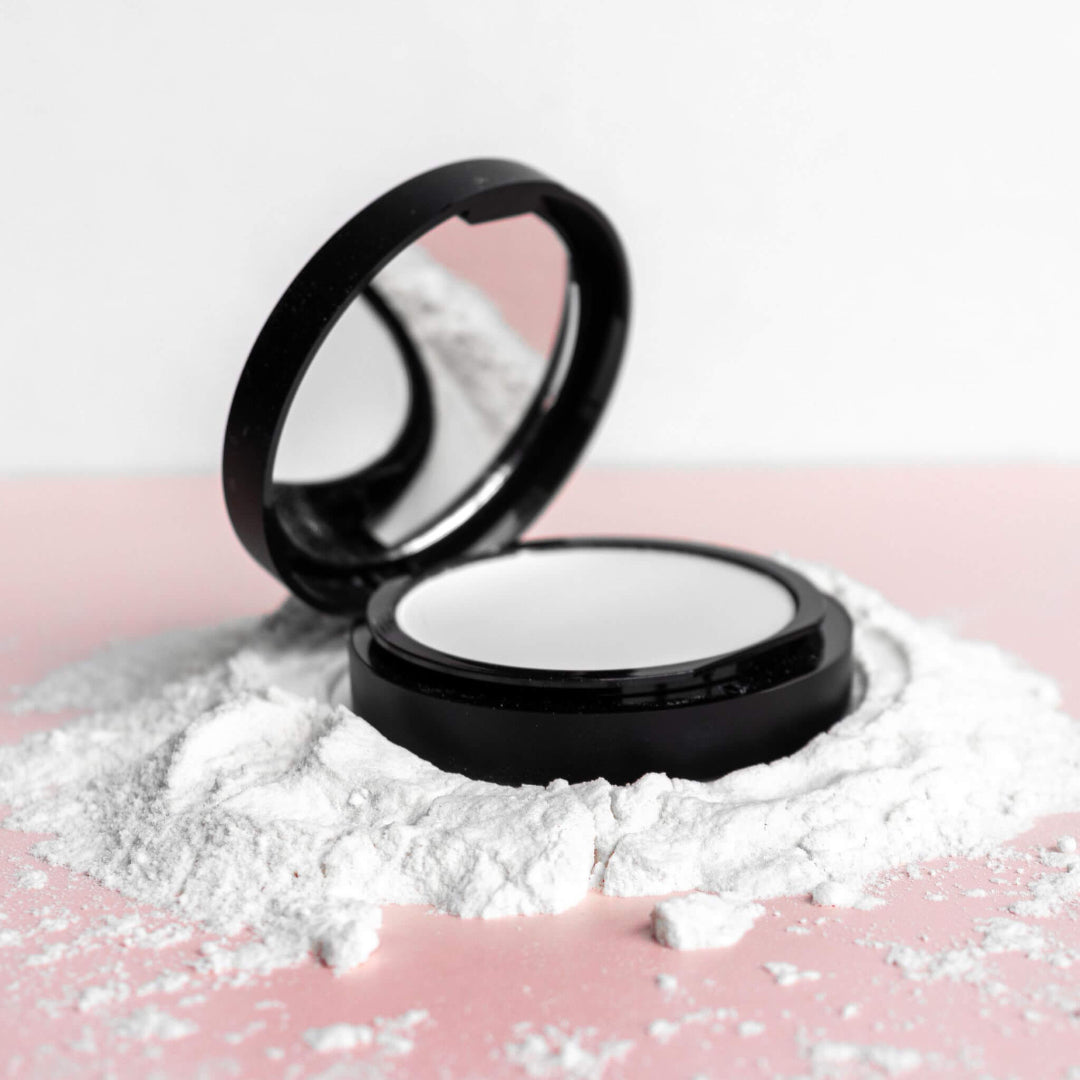 image de la poudre translucide compacte boitier ouvert