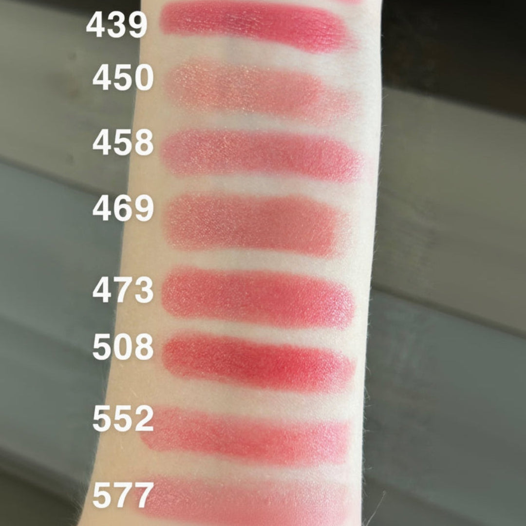 Échantillons des couleurs roses chauds