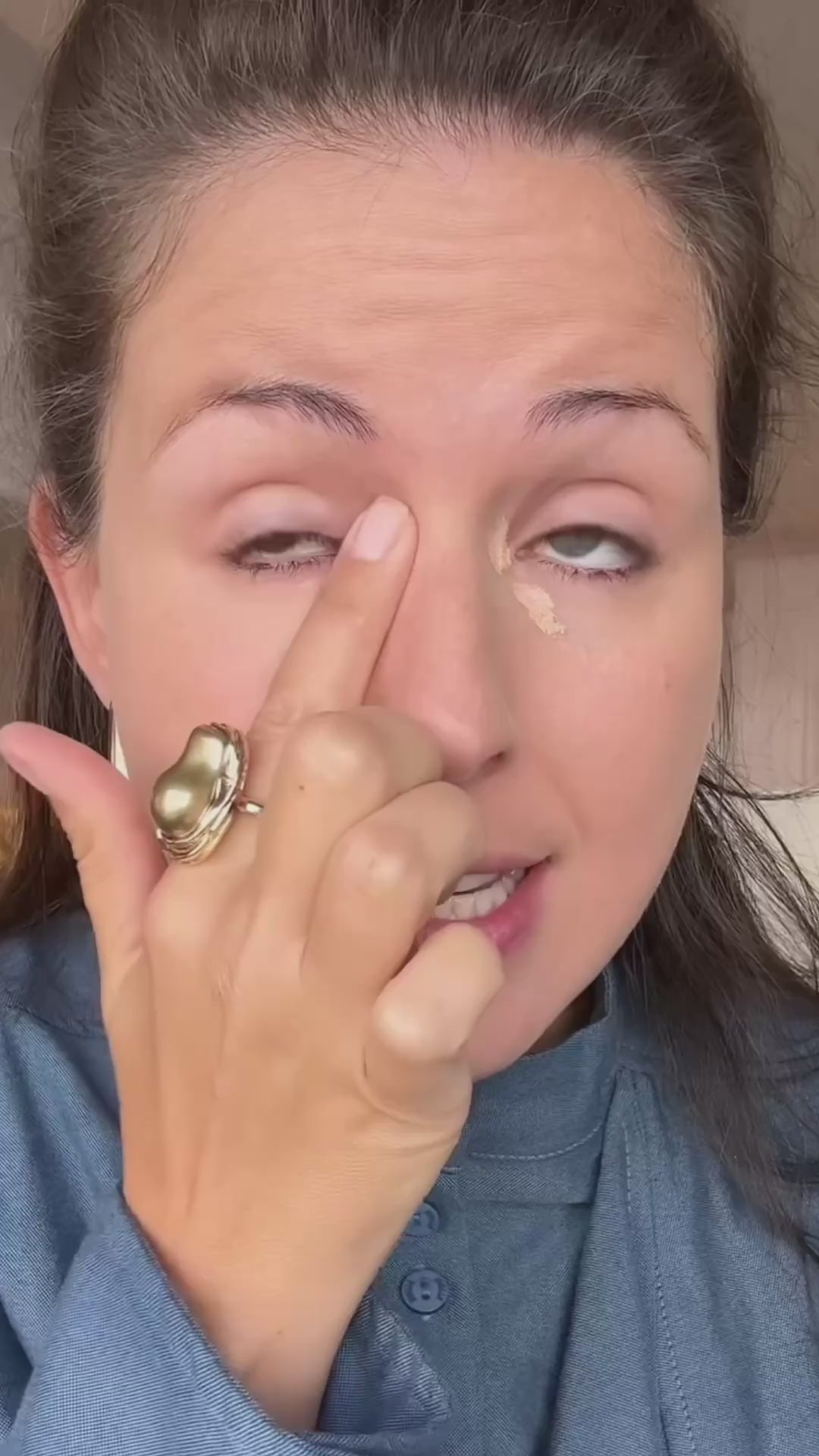 Vidéo du cache cernes liquide ARTIST