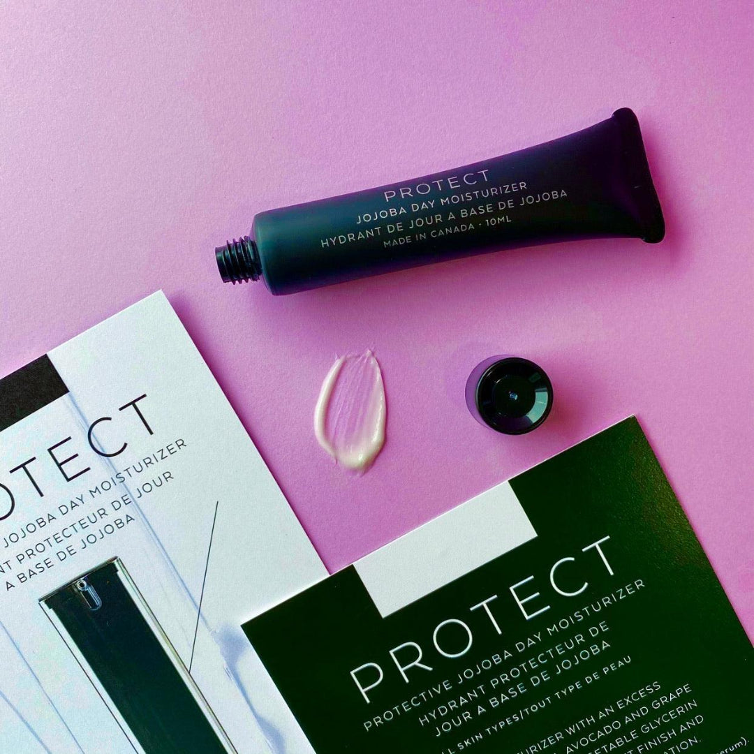 Image de la Crème hydratante à base de jojoba ARTIST 10ml et sa texture